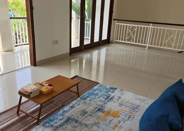 Saren Kayutulang, Quiet 3br Pool Villa, Canggu *